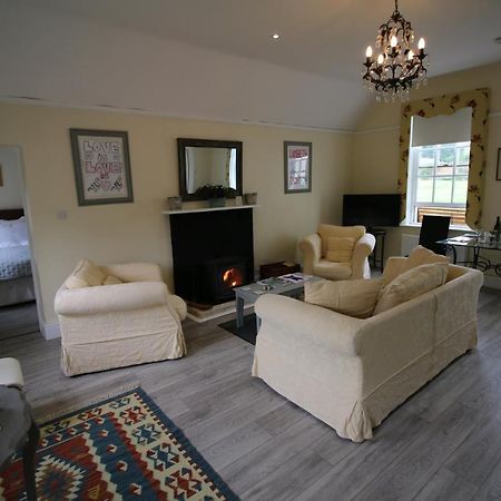 Worton  Prince Hill Cottages מראה חיצוני תמונה